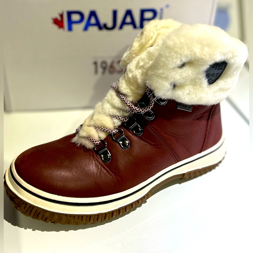 Pajar Galat Nubuck/Shearling Short Boot